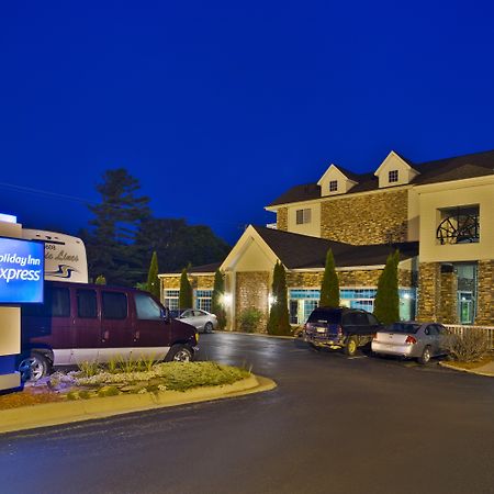 Holiday Inn Express Mackinaw City By Ihg Exterior foto