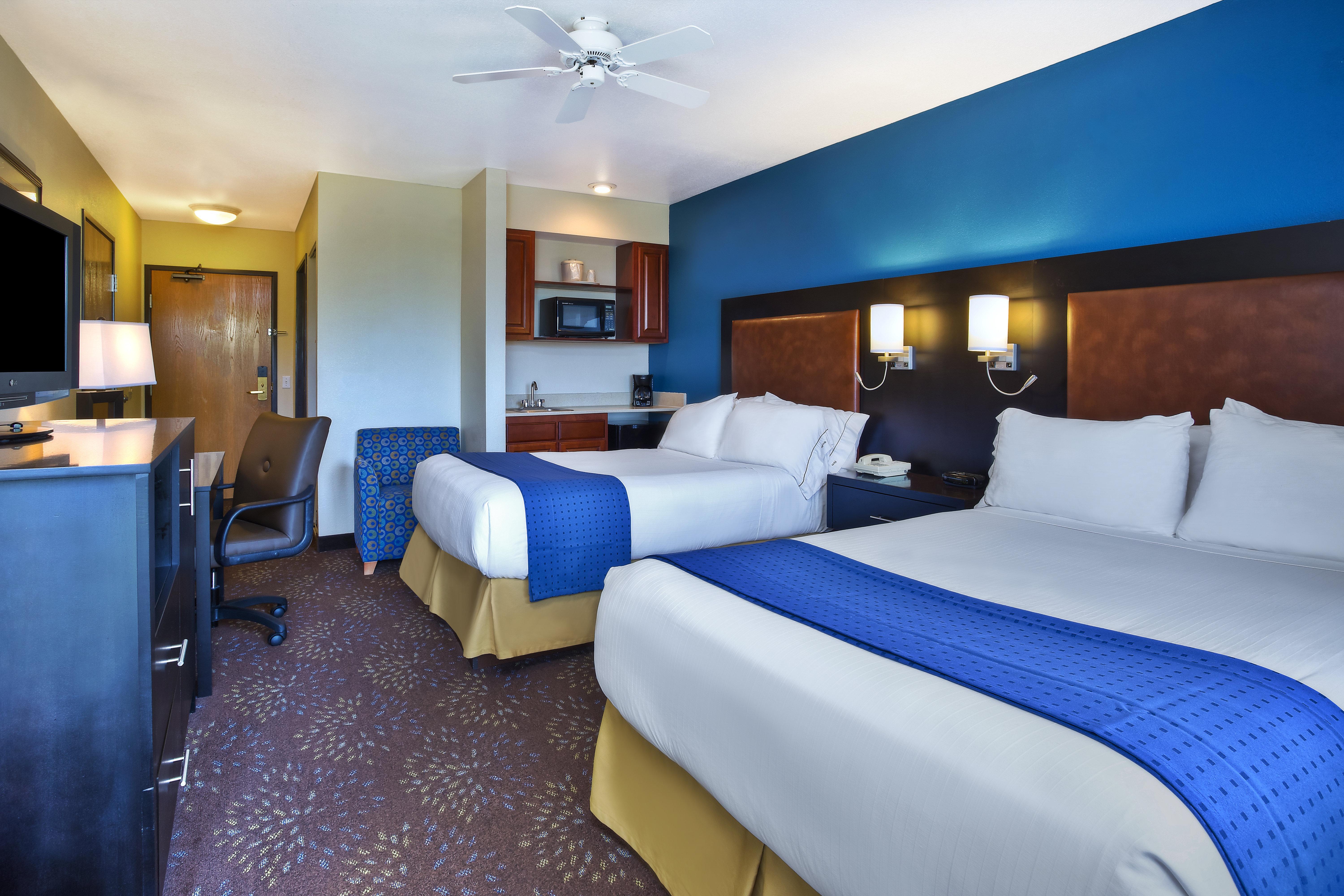 Holiday Inn Express Mackinaw City By Ihg Exterior foto