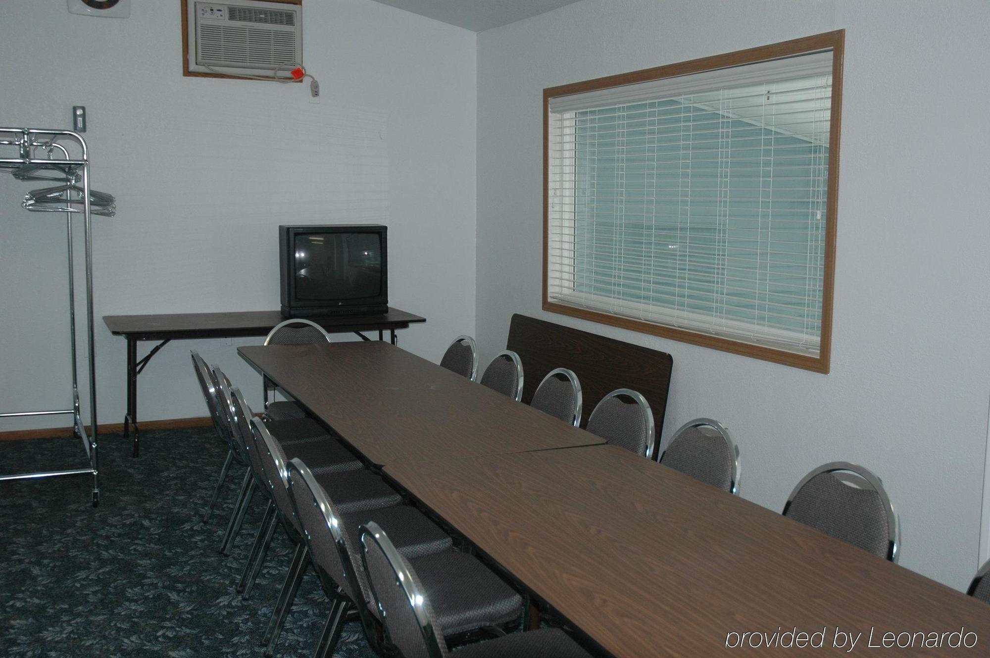 Holiday Inn Express Mackinaw City By Ihg Facilidades foto